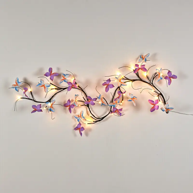 Must-Have LED větvička s motýly