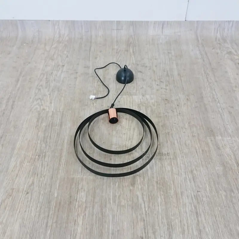 Vrácení Zdarma Černé závěsné svítidlo Opviq lights Vaveyla