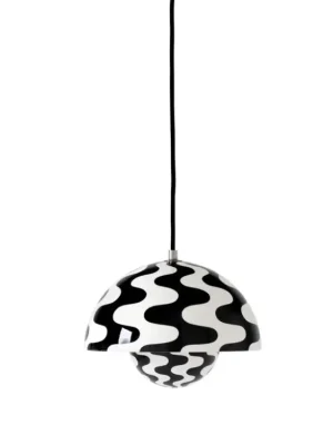 Závěsná lampa Flowerpot VP1 Ø 23 cm "Black / White" &Tradition Poslední Šance